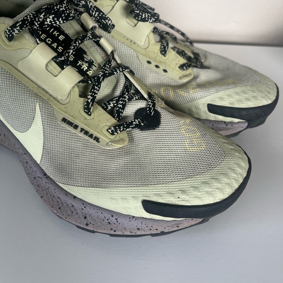 nike pegasus trail 3 GORE-TEX shoes - Picture 3 of 8